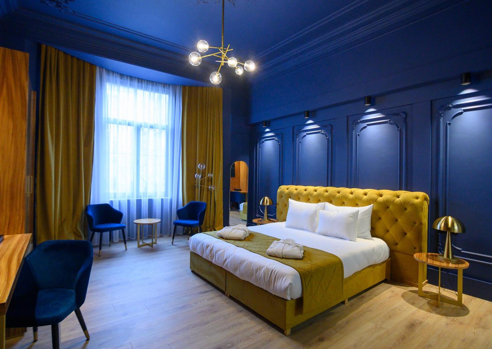 Hotel Viena Satu Mare Buitenkant foto